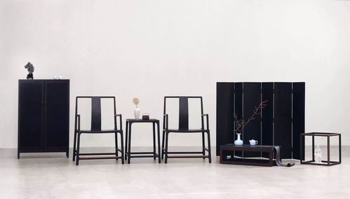 红木家具太古板严肃？木门设计颠覆传统印象